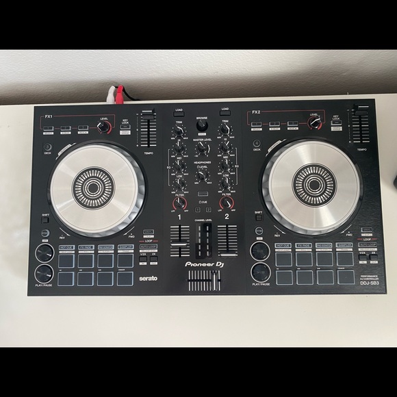Pioneer DJ Turn Tables & Pioneer Speakers - Picture 4 of 6